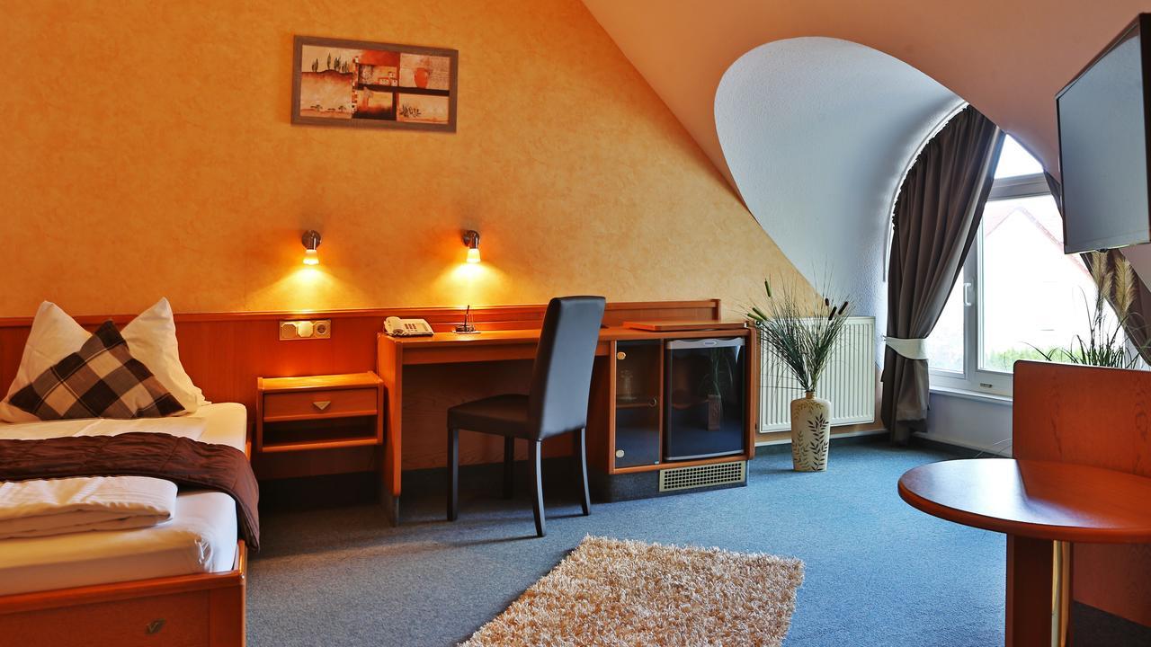 Hotel Bauschheimer Hof Rüsselsheim Exterior foto